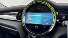 MINI Hatchback 1.5 Cooper Classic 5dr Auto Petrol Hatchback